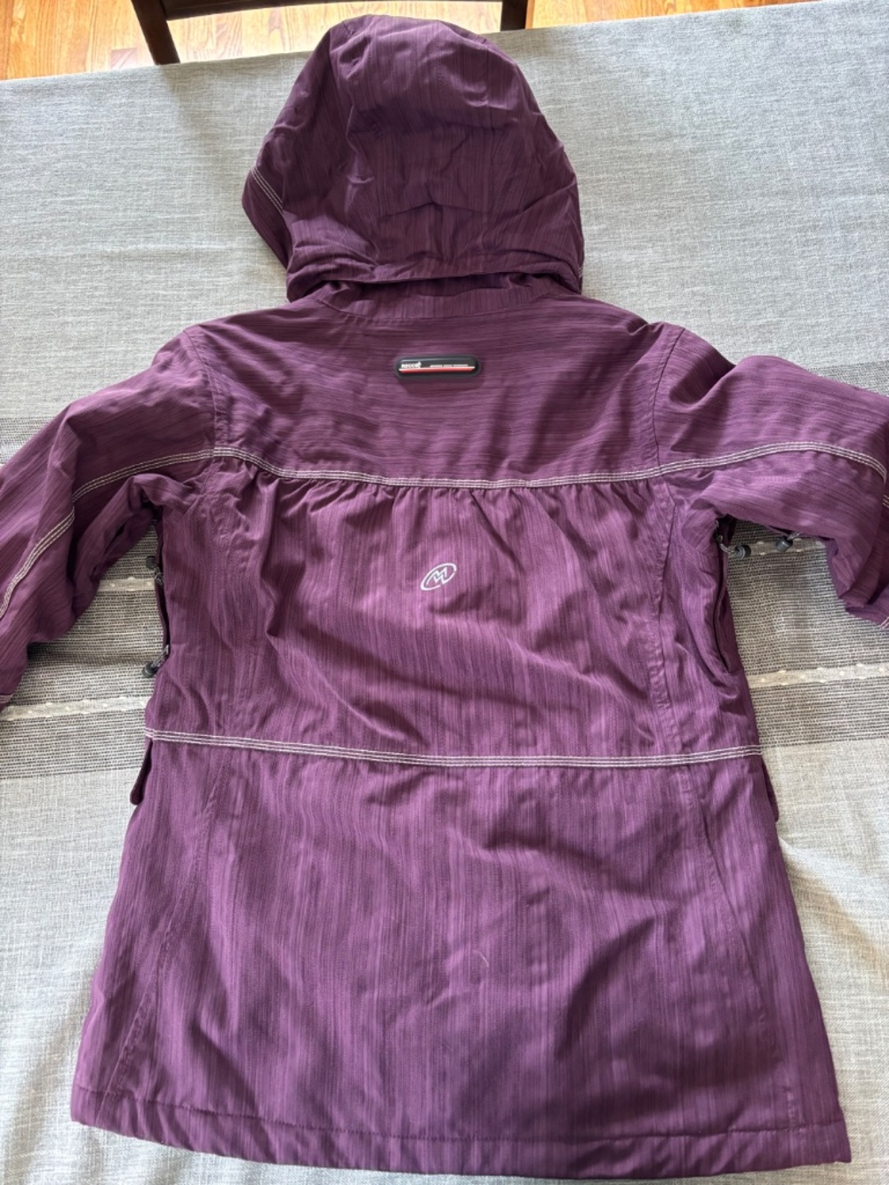 Cloudveil Jacket - Picture 2 of 4